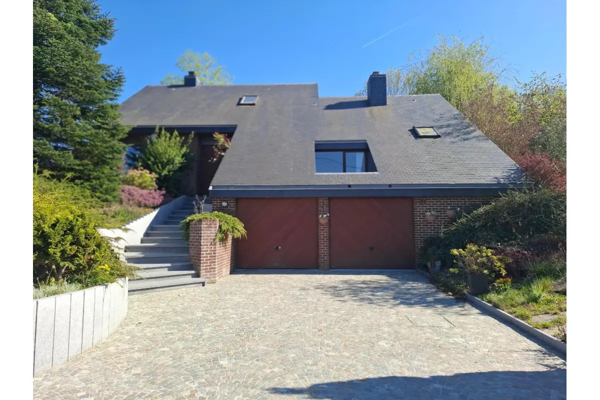 Maison à vendre à Presles 6250 330000.00€ 3 chambres m² - annonce 746974