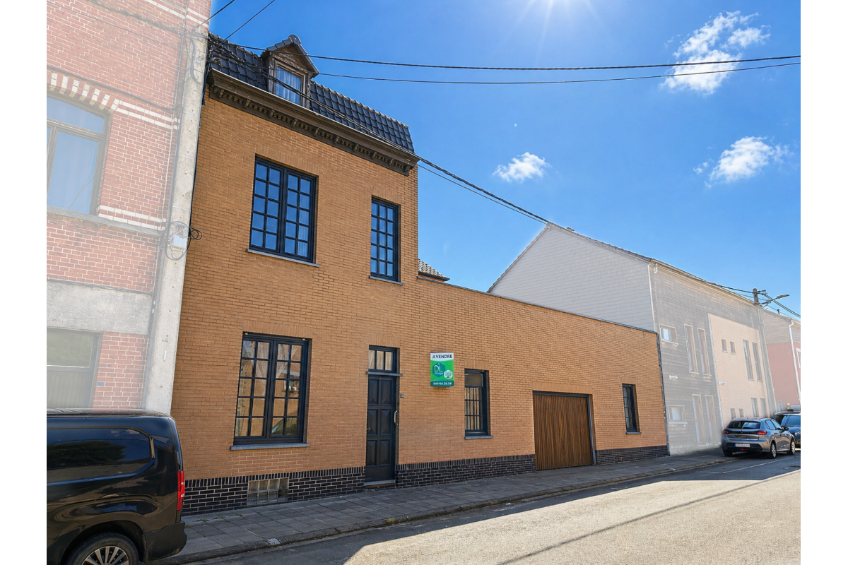Immeuble de rapport - Immeuble à appartement à vendre à Péruwelz 7600 290000.00€ 4 chambres 254.00m² - annonce 747837