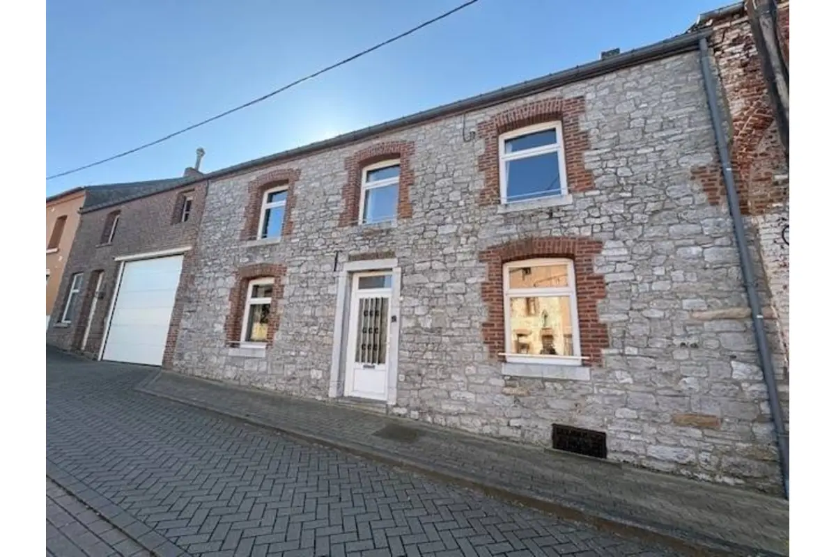 Maison à vendre à Beaumont 6500 210000.00€ 4 chambres 160.00m² - annonce 747935