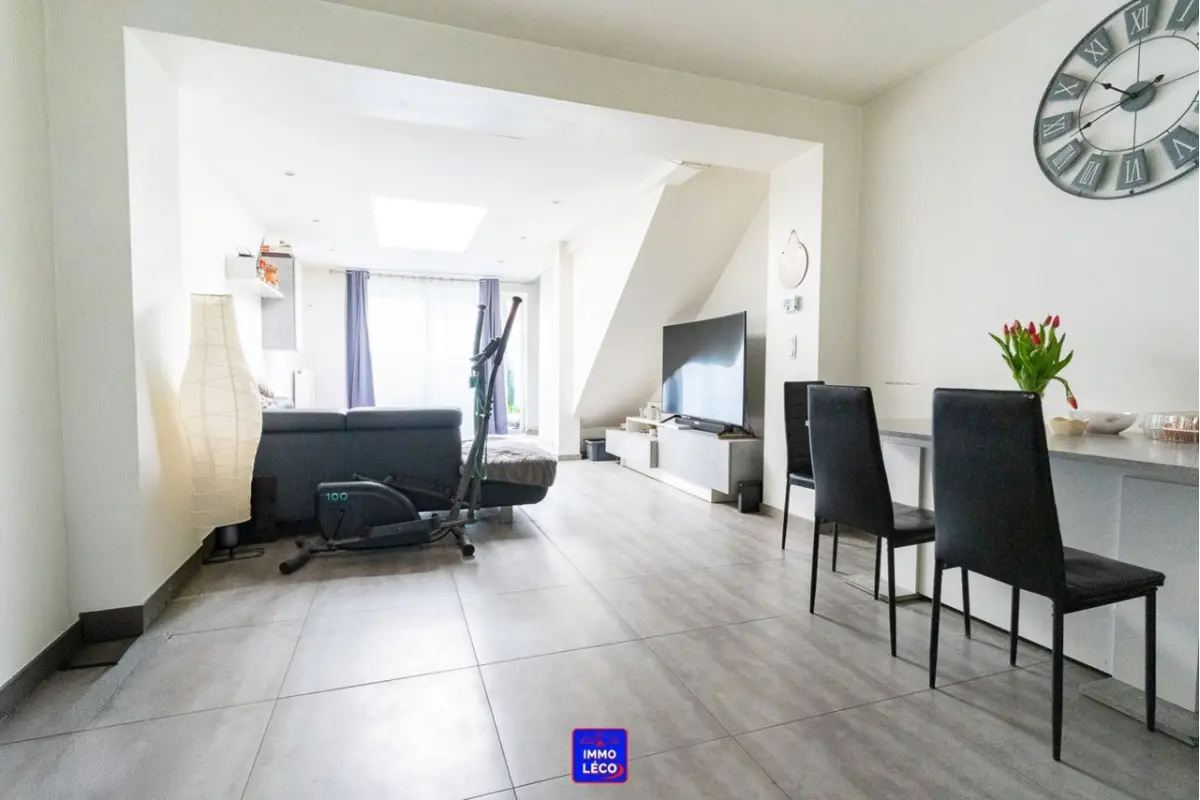 Immeuble de rapport - Immeuble à appartement à vendre à Mouscron 7700 189000.00€  chambres m² - annonce 748997