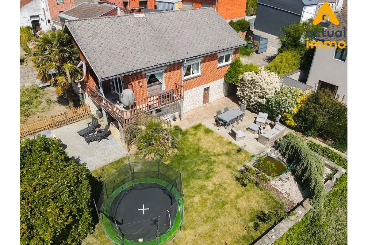 Villa à vendre à La Louvière 7100 235000.00€ 2 chambres 82.00m² - annonce 749111