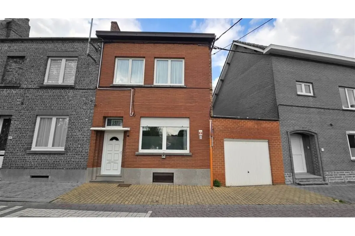 Maison à vendre à Haine-Saint-Paul 7100 175000.00€ 3 chambres 163.00m² - annonce 749509