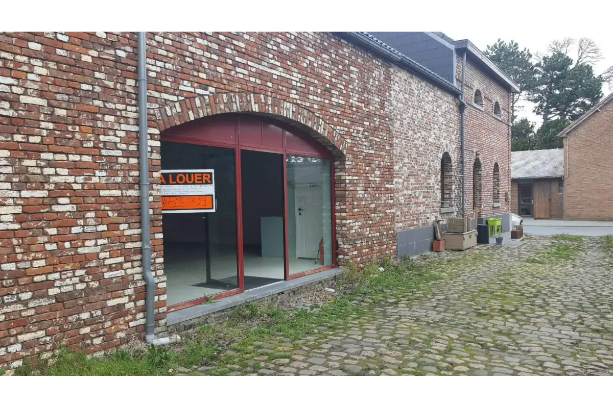 Commerce à louer à Fayt-lez-Manage 7170 1200.00€  chambres m² - annonce 749073