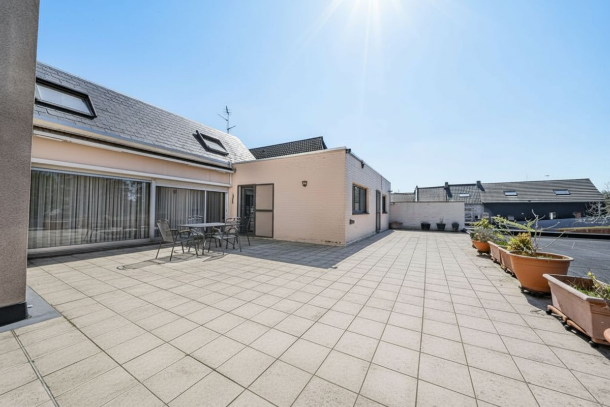 Appartement à  à Quiévrain 7380 199000.00€ 4 chambres 473.00m² - annonce 748576