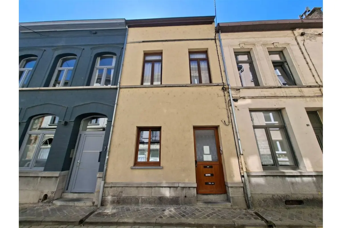 Maison à vendre à Ath 7800 260000.00€ 4 chambres 199.00m² - annonce 750270