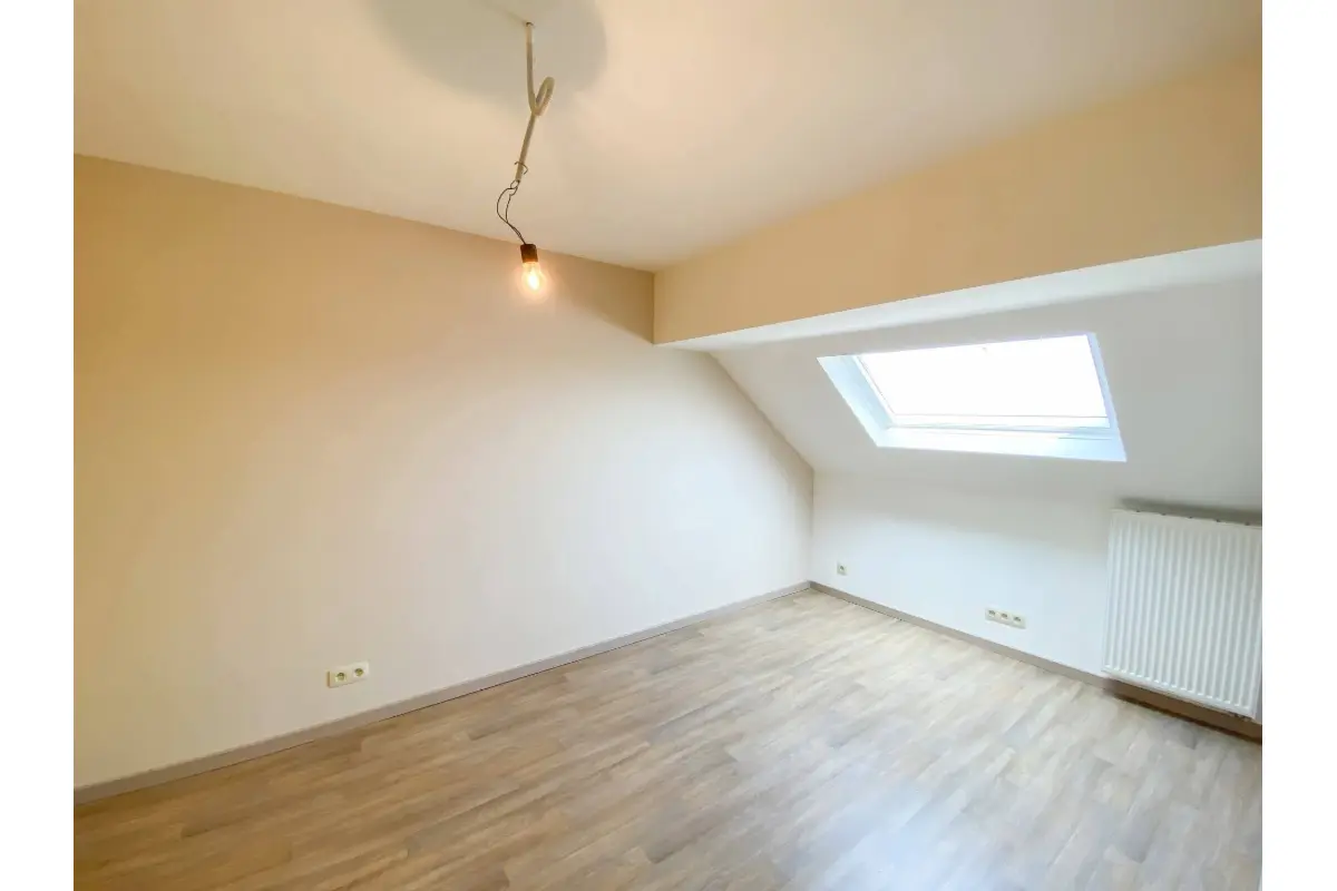 Maison à louer à Pont-de-Loup 6250 1100.00€ 4 chambres 1.00m² - annonce 750208