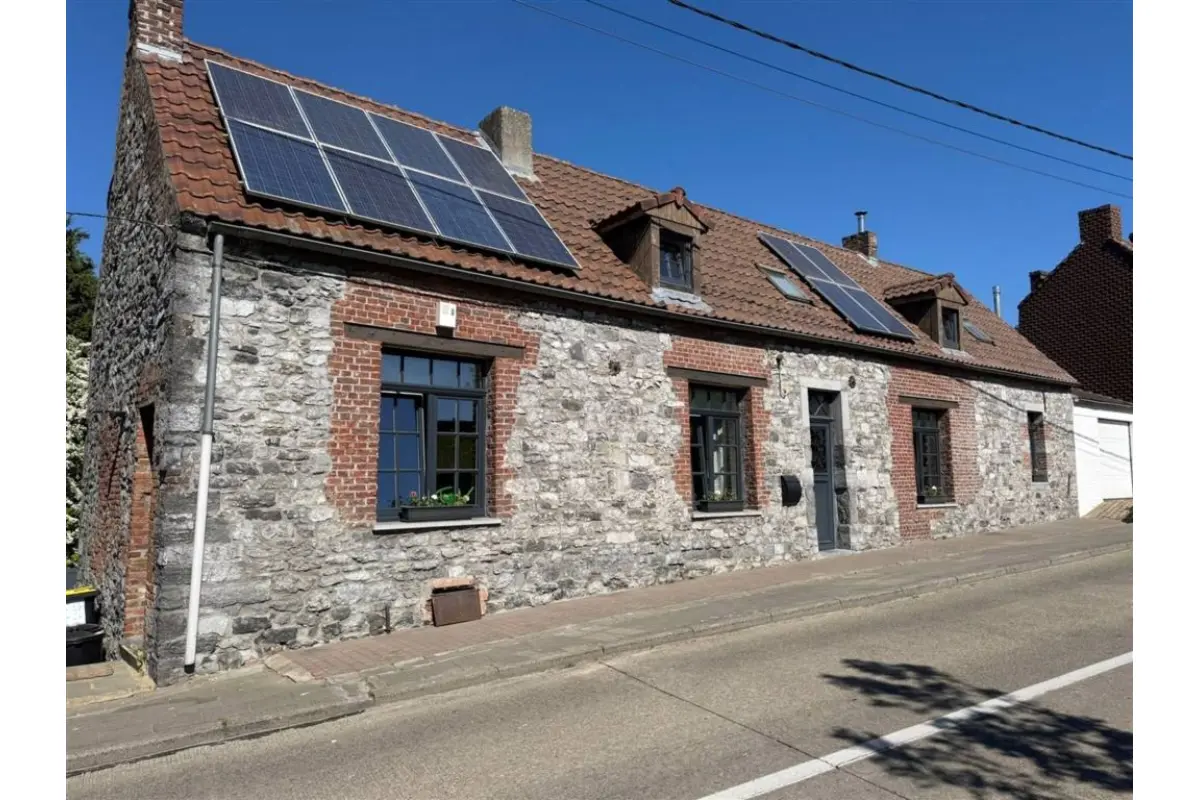 Maison à vendre à Autreppe 7387 290000.00€ 4 chambres 336.00m² - annonce 750965