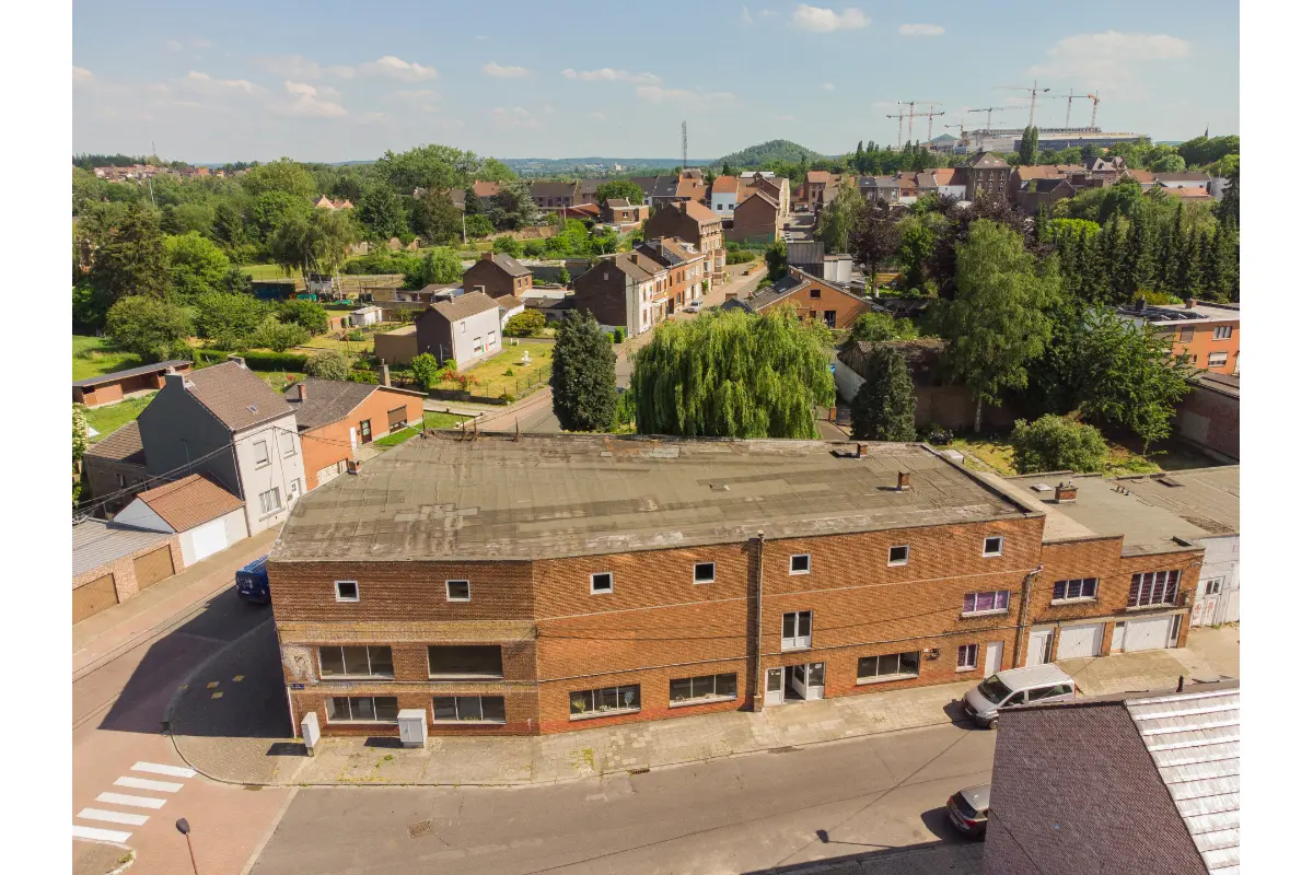 Maison à vendre à Gilly 6060 425000.00€ 4 chambres 2567.00m² - annonce 751156