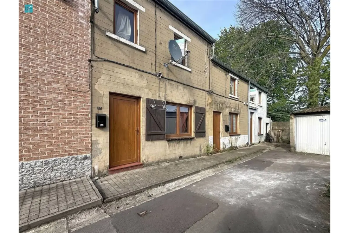 Maison à vendre à Gilly 6060 80000.00€ 1 chambres 63.00m² - annonce 752111