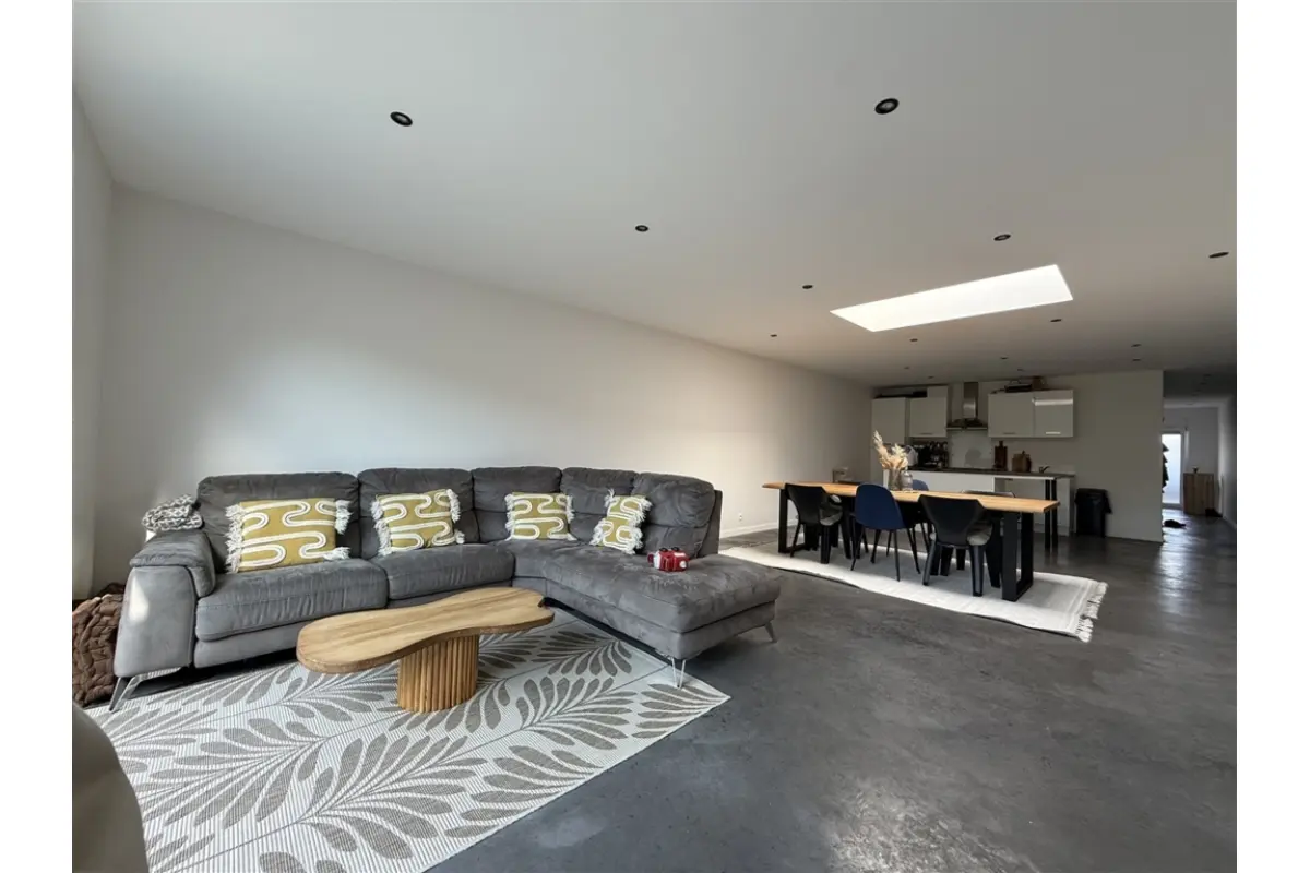 Maison à louer à Mouscron 7700 990.00€ 4 chambres m² - annonce 752369