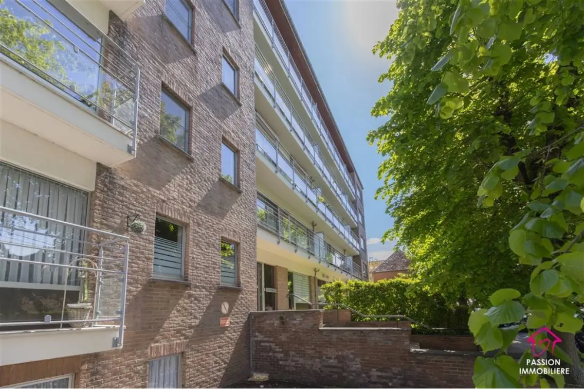 Appartement à vendre à Châtelet 6200 129000.00€ 2 chambres 89.00m² - annonce 751952