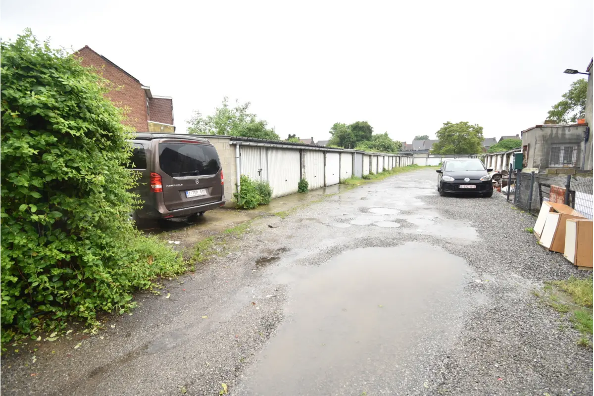 Box à vendre à Charleroi 6000 45000.00€  chambres m² - annonce 751935