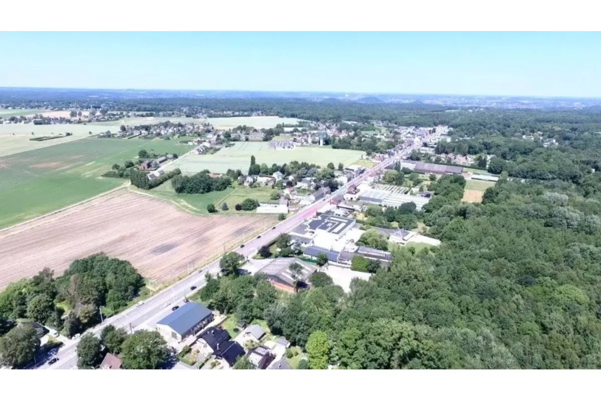 Terrain à bâtir à vendre à Ham-sur-Heure-Nalinnes 6120 2626525.00€  chambres m² - annonce 753640