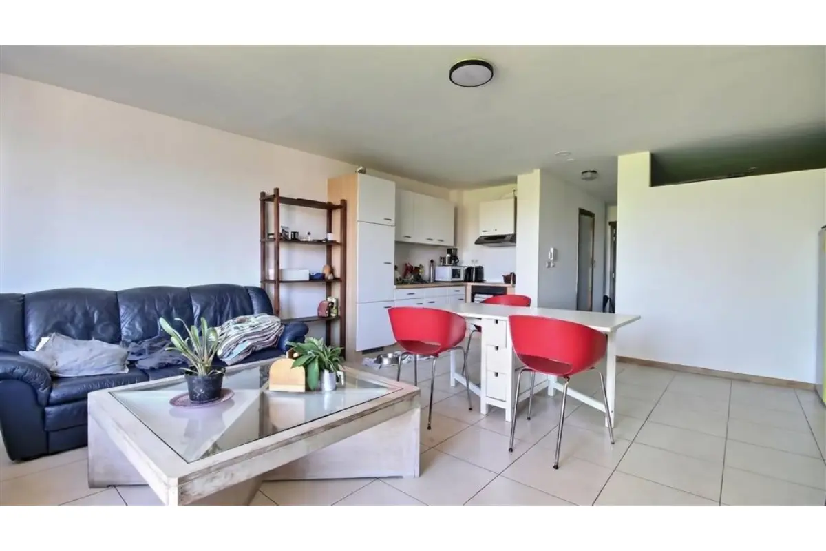 Appartement à vendre à Mouscron 7700 92000.00€ 1 chambres 49.00m² - annonce 753858