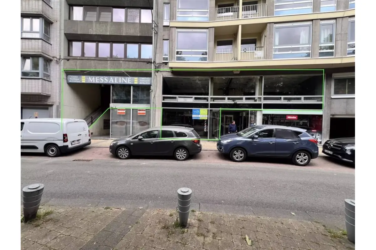 Commerce à vendre à Charleroi 6000 300000.00€  chambres 500.00m² - annonce 753604