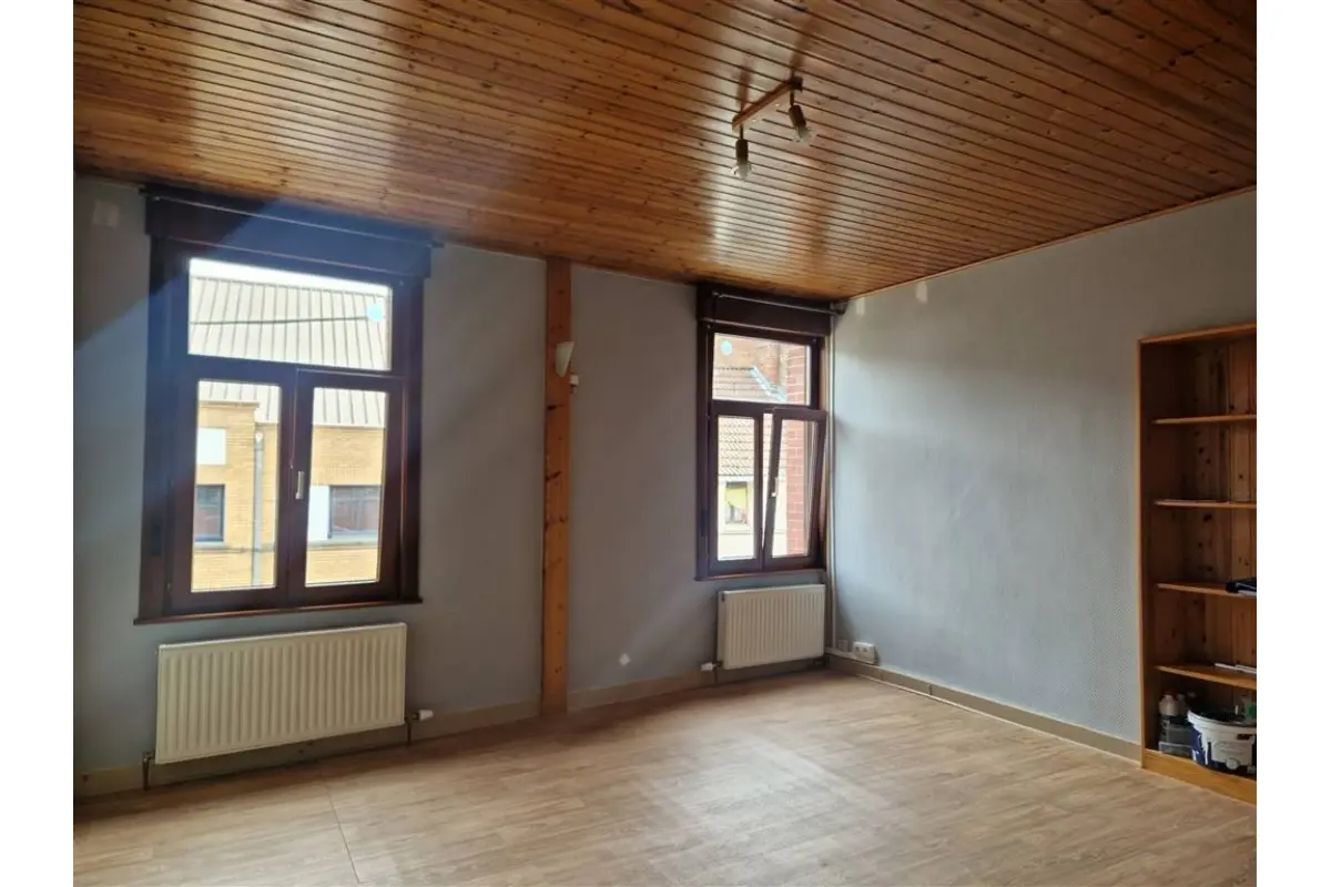 Appartement à louer à Péruwelz 7600 560.00€ 1 chambres 79.00m² - annonce 754034