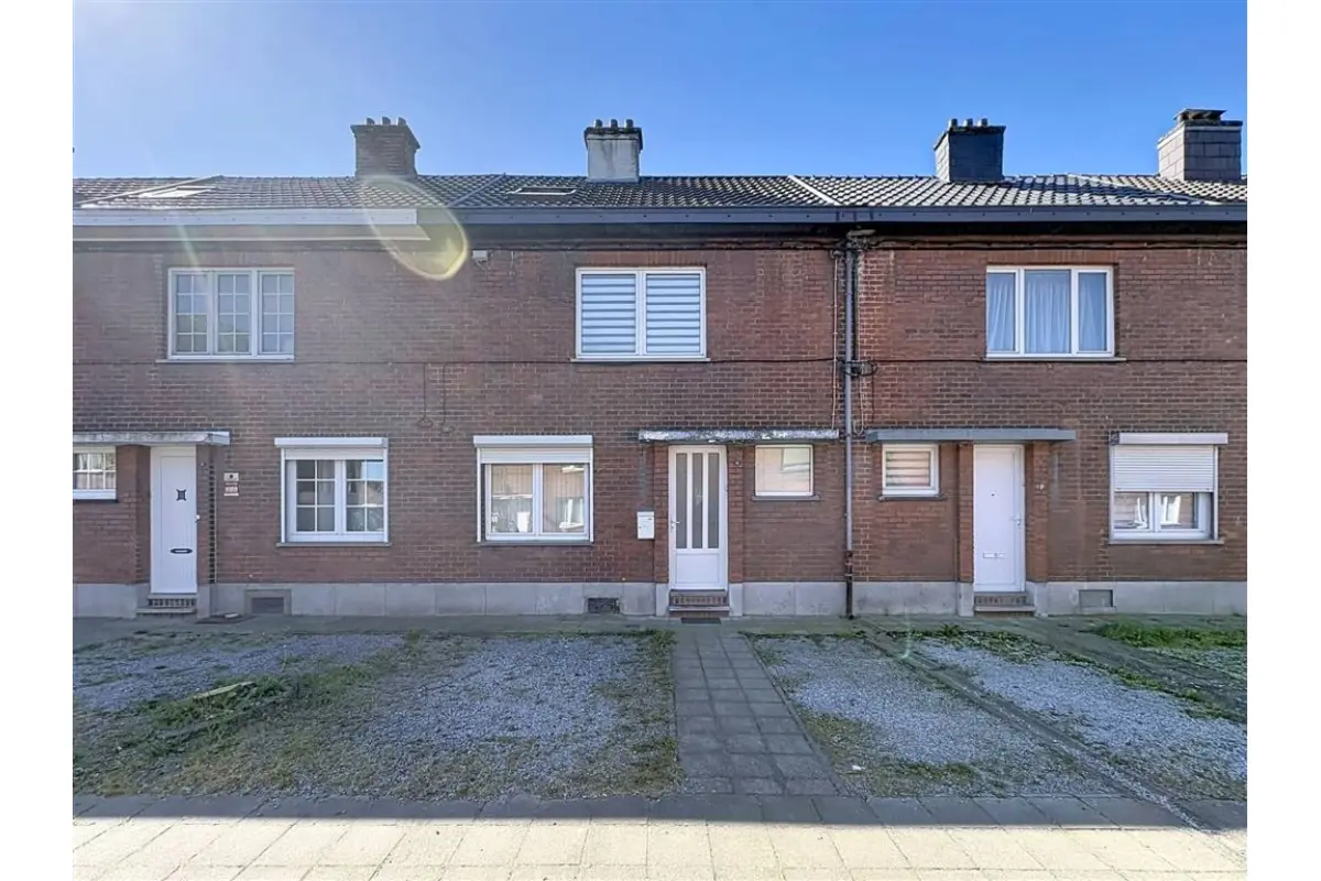 Maison à vendre à Marchienne-au-Pont 6030 185000.00€ 3 chambres 120.00m² - annonce 753543