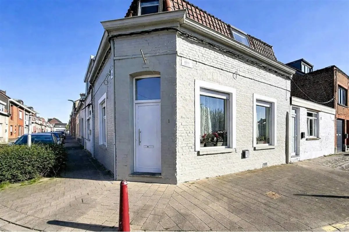 Maison à vendre à Mouscron 7700 159900.00€ 2 chambres 97.00m² - annonce 754395