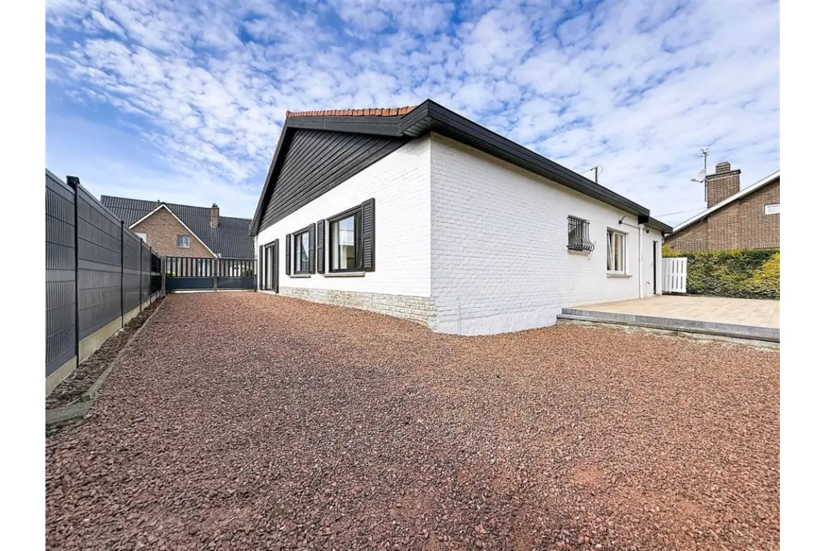 Maison à vendre à Mouscron 7700 389000.00€ 3 chambres 215.00m² - annonce 754400