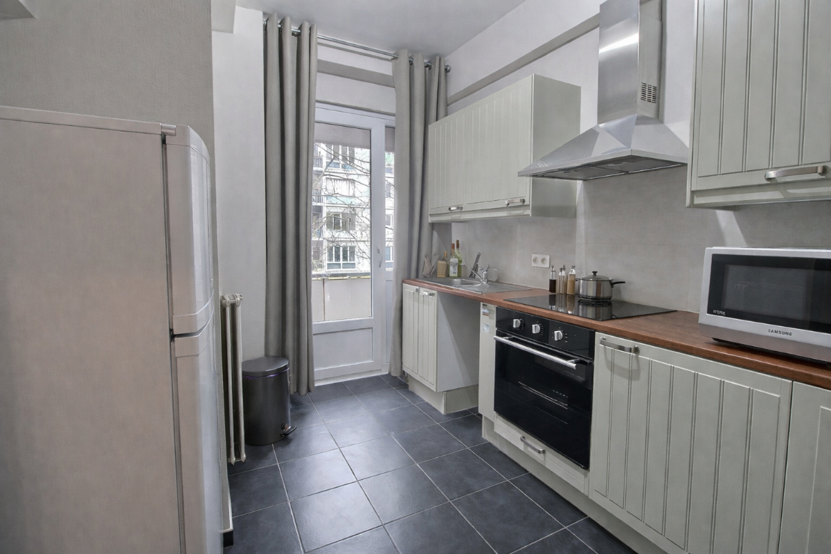 Appartement à  à Charleroi 6000 159000.00€ 2 chambres 110.00m² - annonce 754740