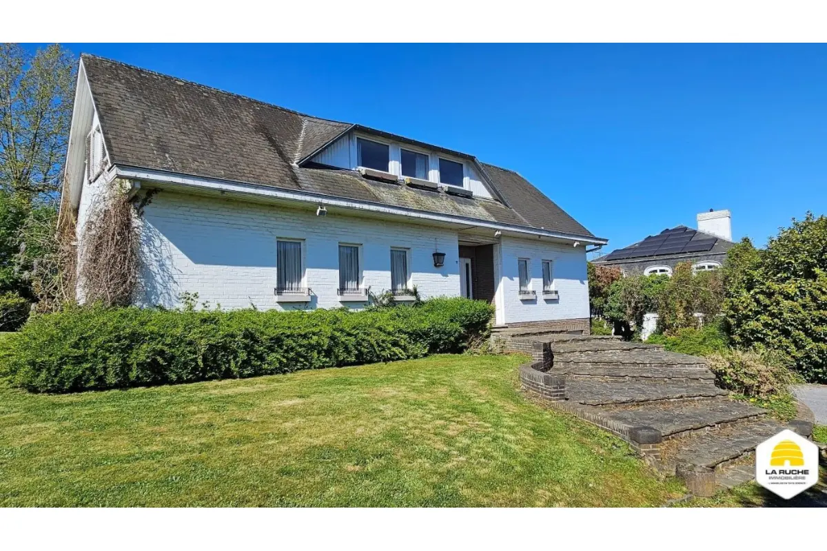 Villa à vendre à Jamioulx 6120 400000.00€ 5 chambres 210.00m² - annonce 754748