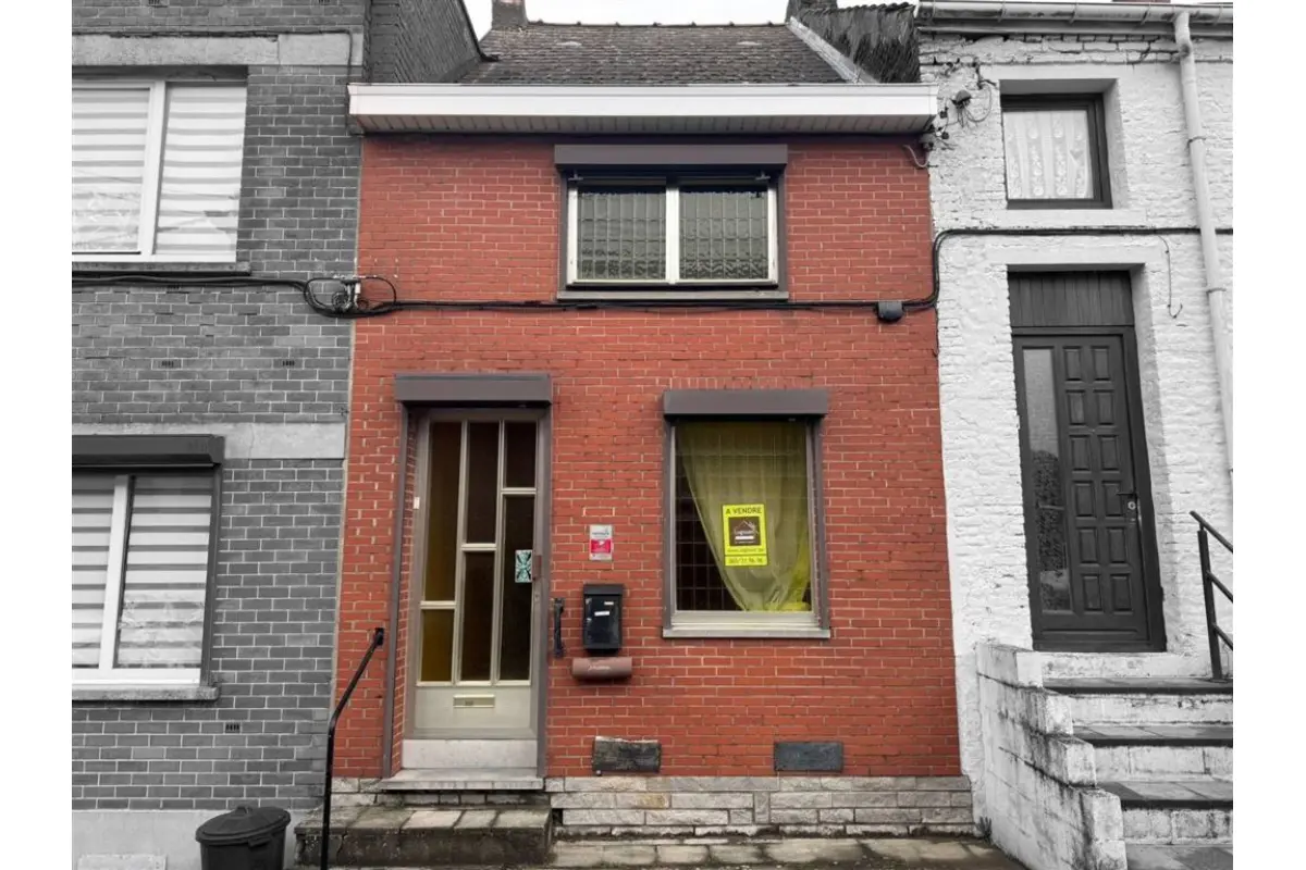 Maison à vendre à La Bouverie 7080 55000.00€ 2 chambres 101.00m² - annonce 754346
