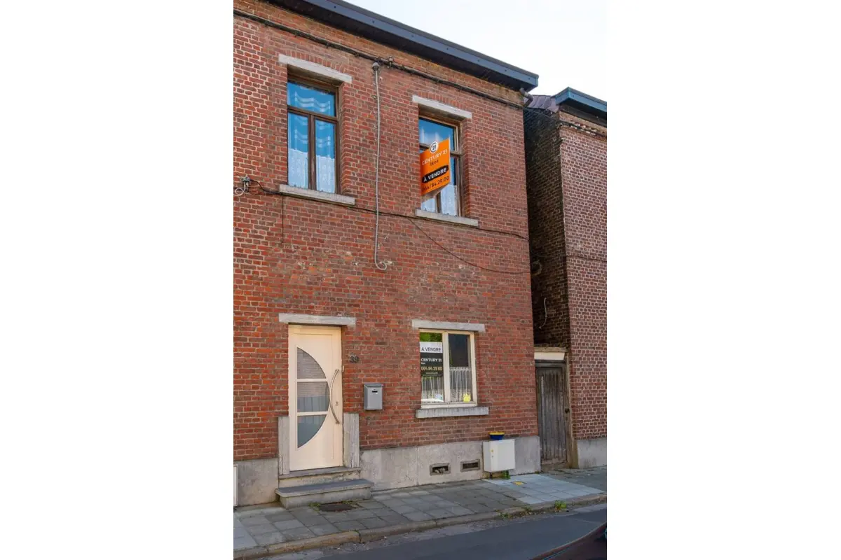 Maison à  à Haine-Saint-Pierre 7100 195000.00€ 4 chambres m² - annonce 755879