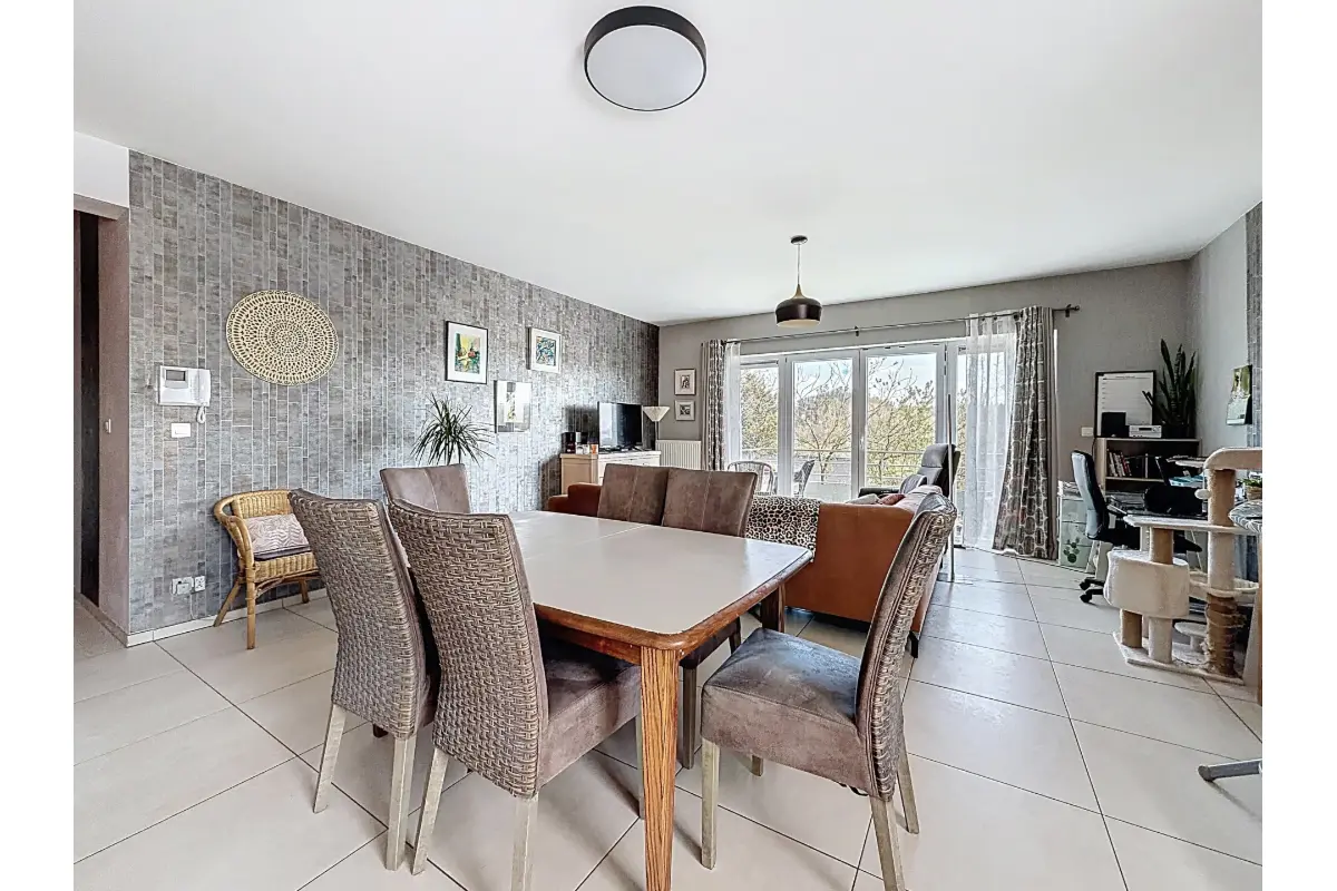 Appartement à louer à Mont-sur-Marchienne 6032 970.00€ 2 chambres 76.00m² - annonce 755912
