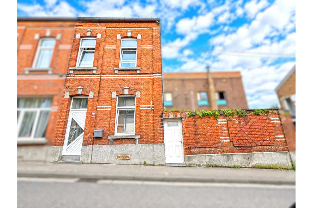 Maison à vendre à Jemappes 7012 175000.00€ 3 chambres 164.00m² - annonce 755598