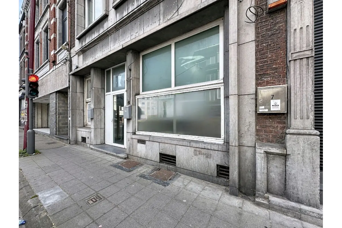 Commerce à louer à Gilly 6060 1500.00€  chambres 175.00m² - annonce 755373