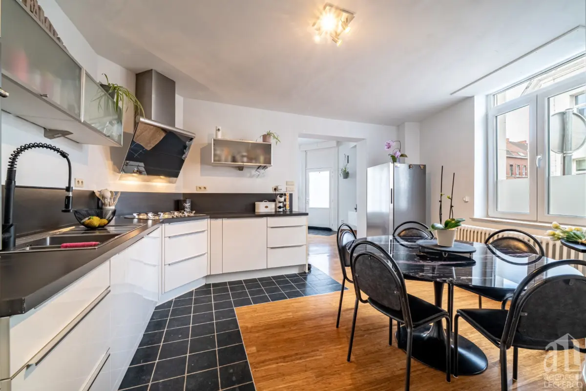 Appartement à vendre à Tournai 7500 159000.00€ 1 chambres 85.00m² - annonce 755294