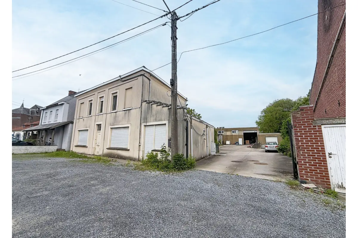 Immeuble mixte à vendre à Blandain 7522 700000.00€ 4 chambres 200.00m² - annonce 755319