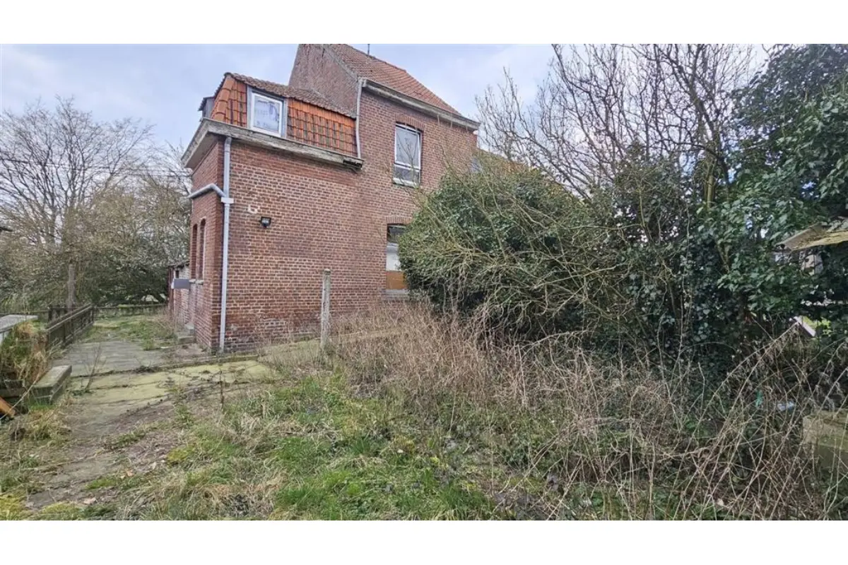Maison à vendre à Angre 7387 50000.00€ 2 chambres 96.00m² - annonce 757182