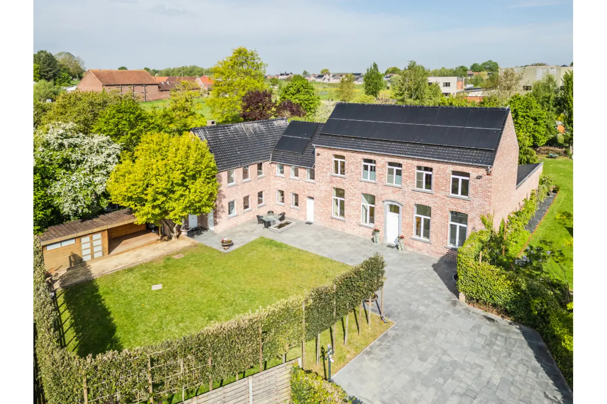 Villa à vendre à Enghien 7850 875000.00€ 6 chambres 485.00m² - annonce 757054