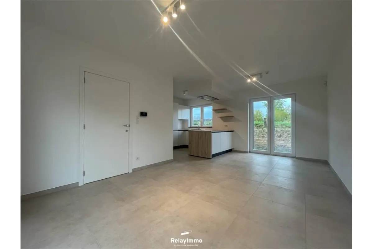 Maison à louer à Roucourt 7601 990.00€ 3 chambres 135.00m² - annonce 756502