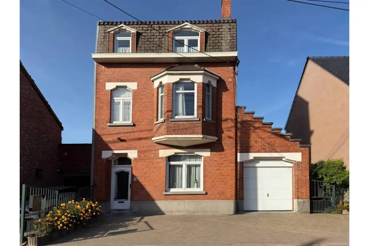 Maison à vendre à Hennuyères 7090 395000.00€ 5 chambres 200.00m² - annonce 756711