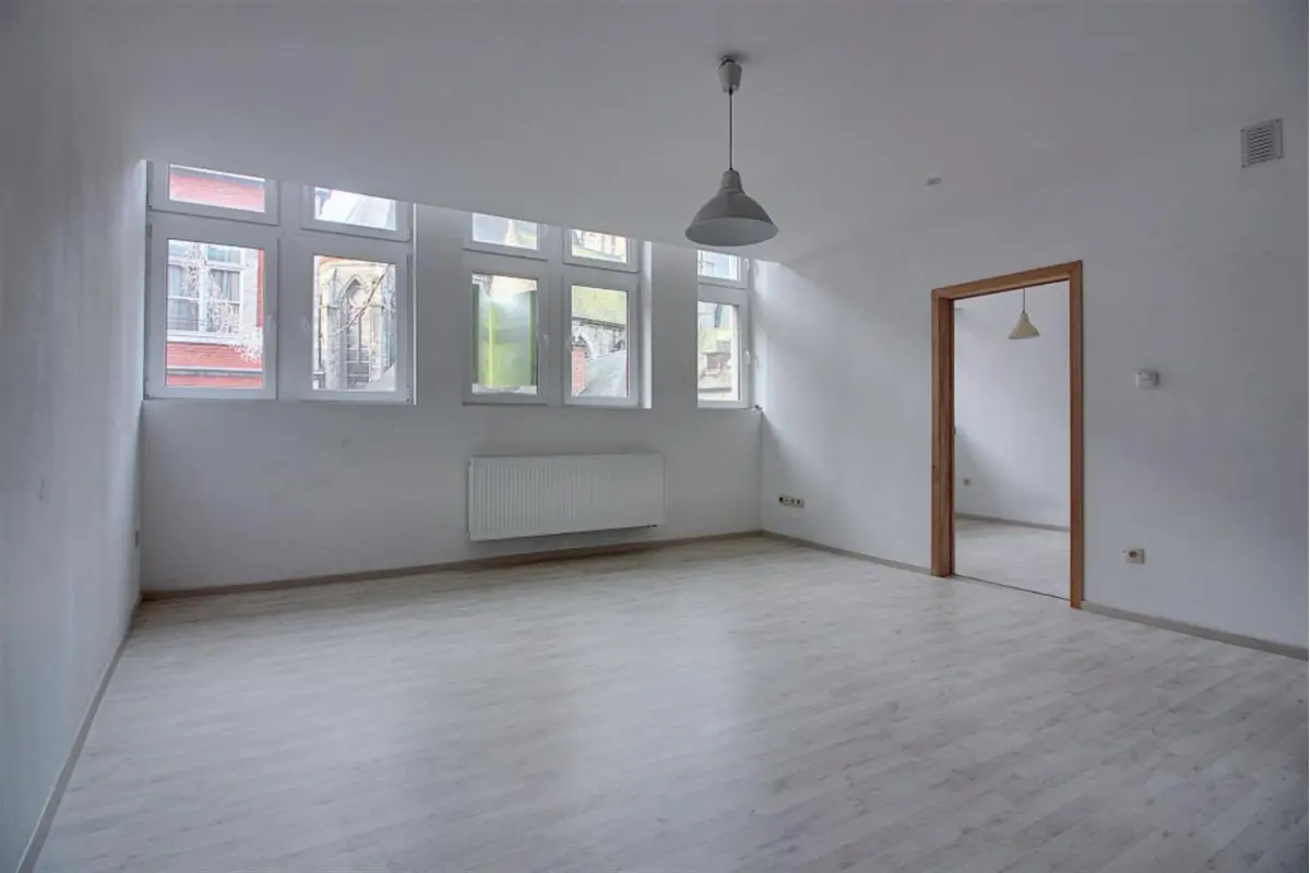 Appartement à louer à Tournai 7500 590.00€ 1 chambres 49.00m² - annonce 756635