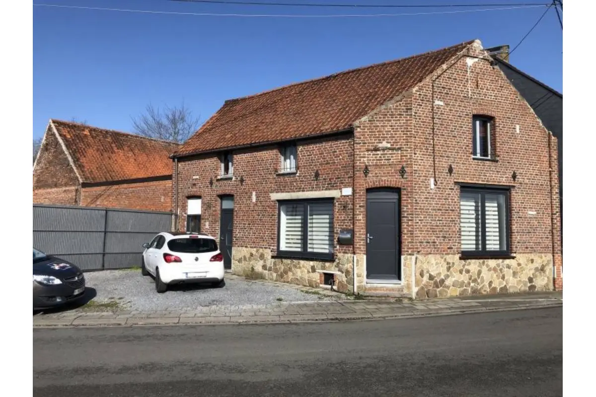 Maison à louer à Thumaide 7971 720.00€ 2 chambres 100.00m² - annonce 757402