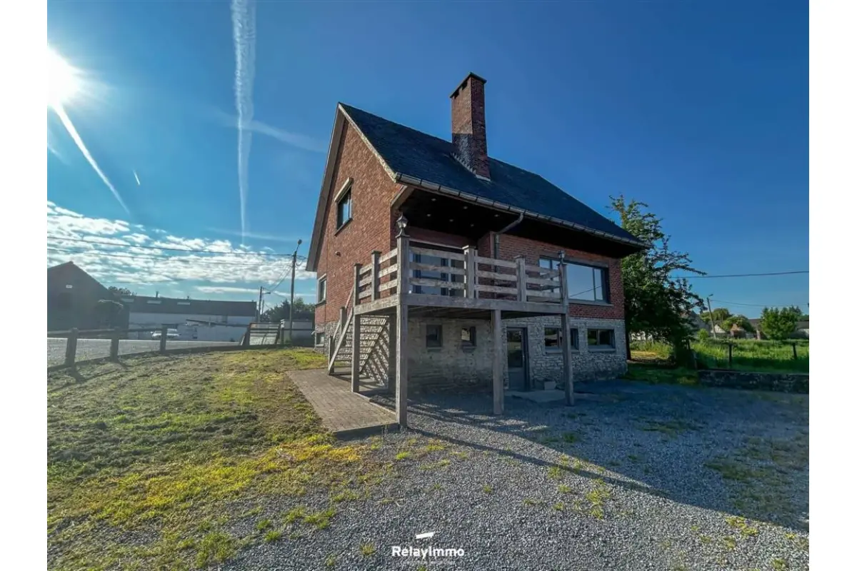 Maison à louer à Gaurain-Ramecroix 7530 950.00€ 4 chambres m² - annonce 757584