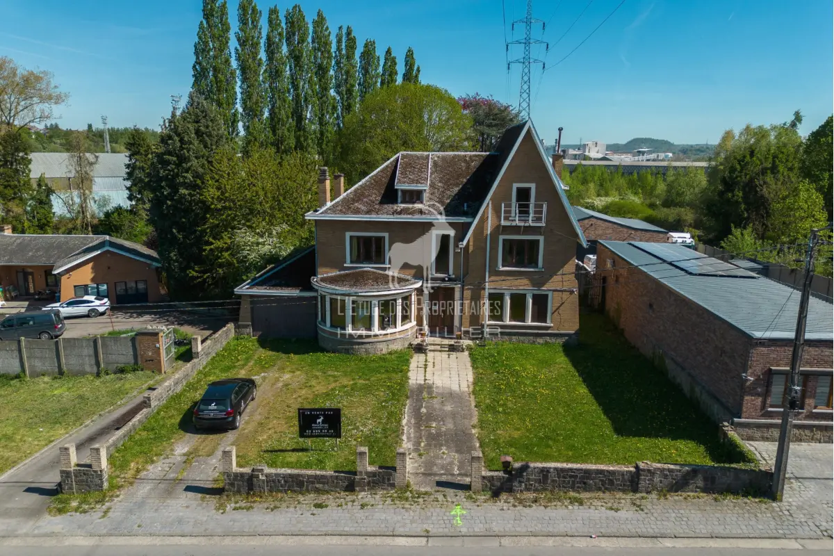Maison à vendre à Monceau-sur-Sambre 6031 469000.00€ 6 chambres 407.00m² - annonce 758483