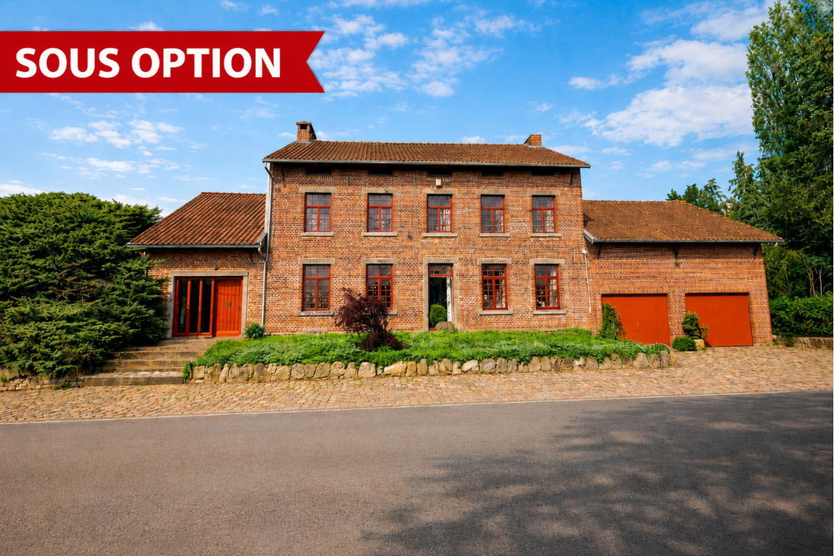 Villa à  à Mont-sur-Marchienne 6032 360000.00€ 3 chambres 240.00m² - annonce 757978
