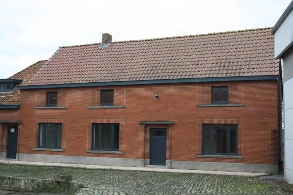 Maison à  à Pipaix 7904 800.00€ 3 chambres 107.00m² - annonce 758398