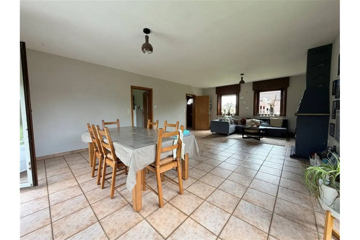 Maison à  à Templeuve 7520 1100.00€ 3 chambres 180.00m² - annonce 758876