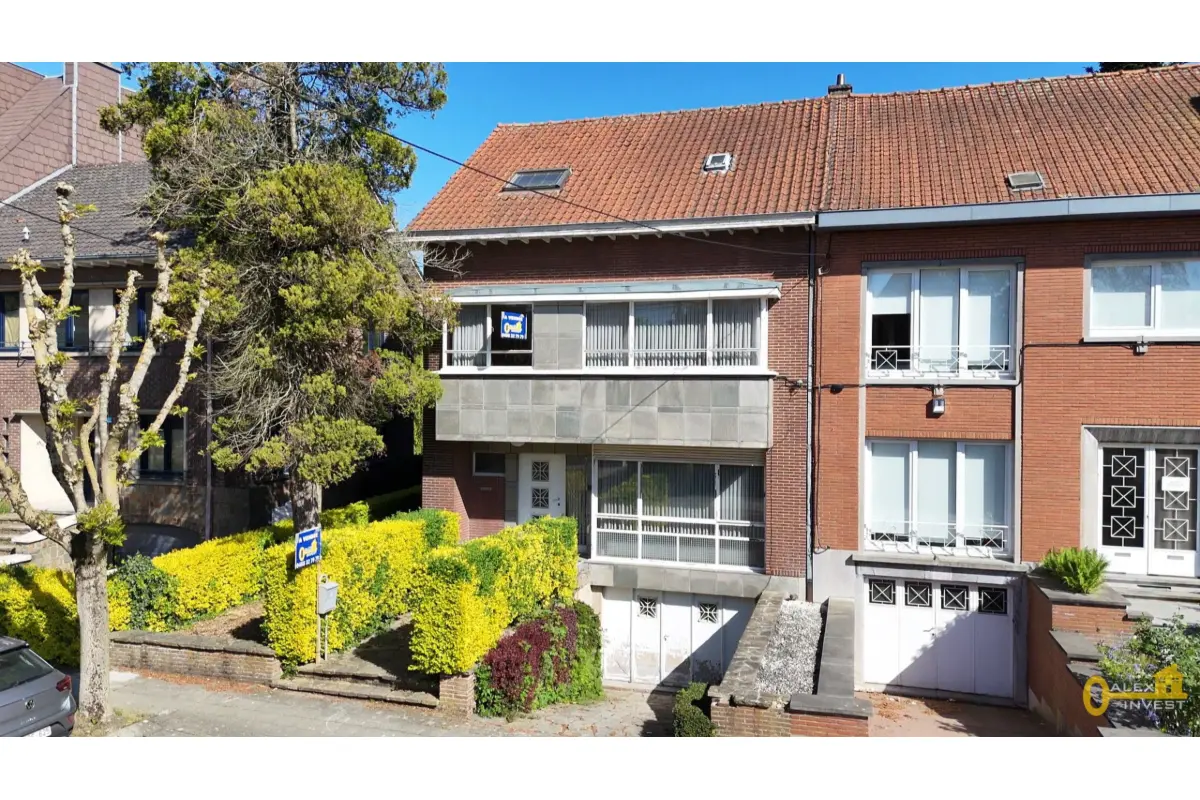 Maison à vendre à La Louvière 7100 289000.00€ 5 chambres 231.00m² - annonce 759531