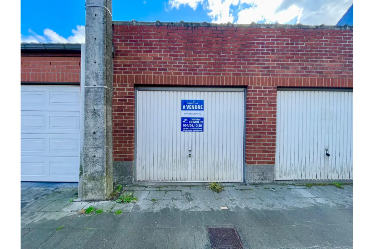 Parking / garage à vendre à Bois-d'Haine 7170 10000.00€  chambres m² - annonce 760615