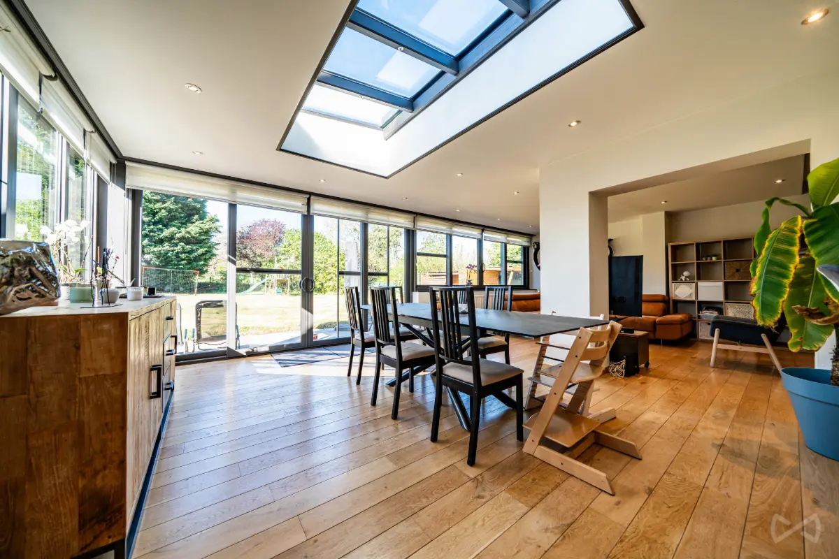 Maison à vendre à Montigny-le-Tilleul 6110 377000.00€ 5 chambres 200.00m² - annonce 772593