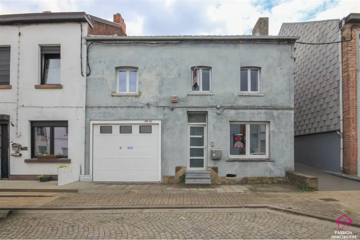 Maison à vendre à Mont-sur-Marchienne 6032 179000.00€ 3 chambres 194.00m² - annonce 760228