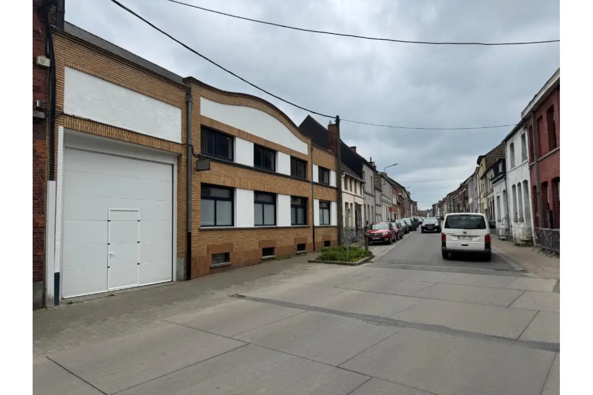 Box à vendre à Péruwelz 7600 625000.00€  chambres m² - annonce 763560