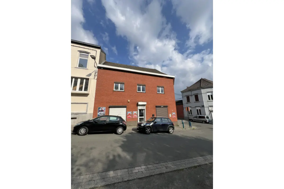 Maison à vendre à Marchienne-au-Pont 6030 250000.00€ 5 chambres 350.00m² - annonce 763517
