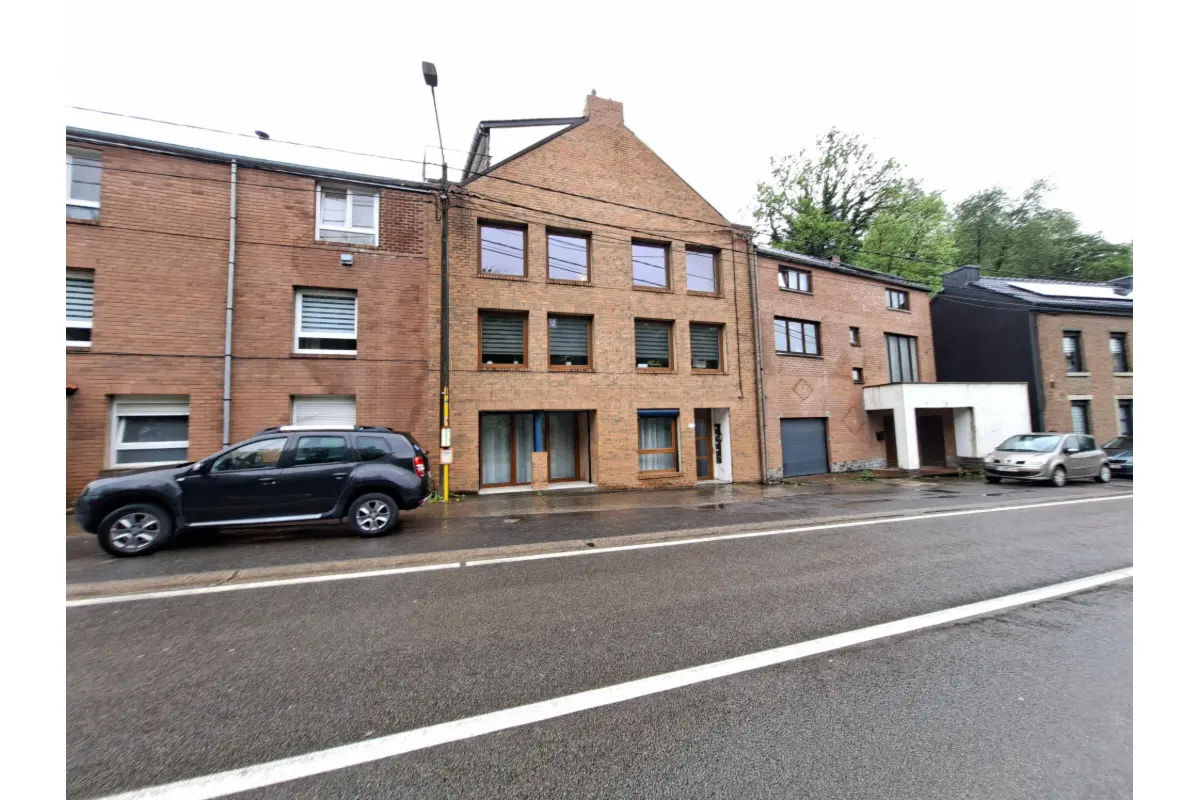 Duplex à vendre à Bouffioulx 6200 105000.00€ 2 chambres m² - annonce 763406
